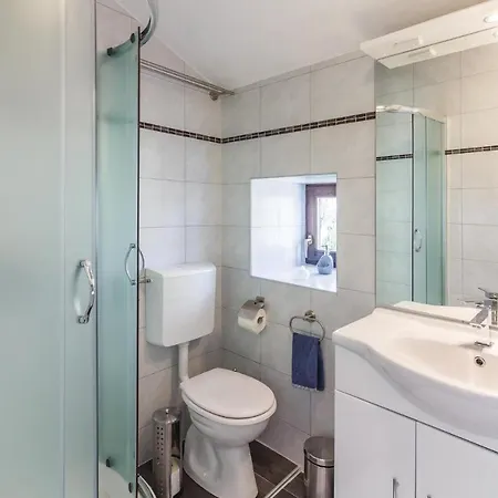 Three-bedroom In Tatil Evi